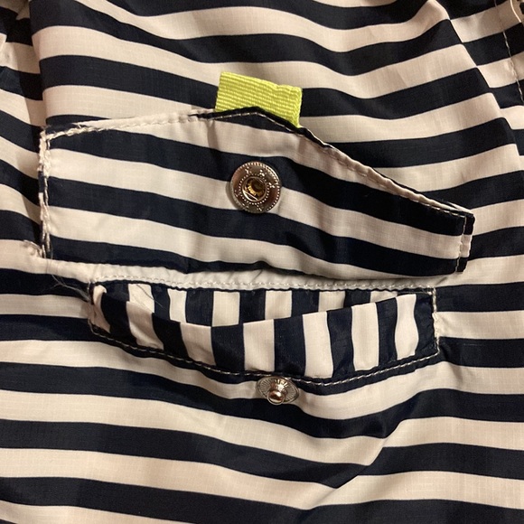 Like NEW Zara packable rain jacket 18-24m - Picture 3 of 6